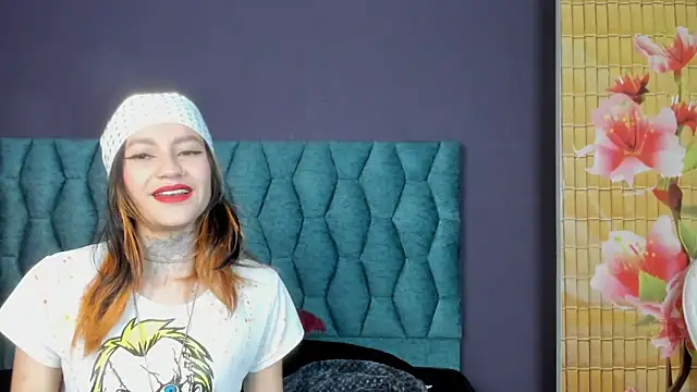 Snapshot of Lia_tomson chatting on April 2026 07:30:02 PM Lia tomson online show from April 2026 07:30:02 PM