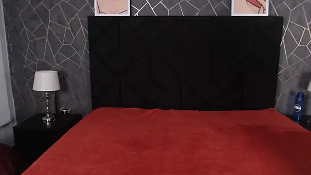 Snapshot of Lia_tomson chatting on April 2026 07:58:02 PM Lia tomson online show from April 2026 07:58:02 PM