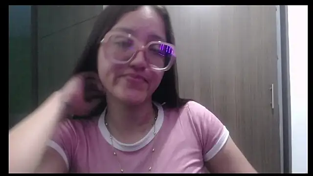 sheryl 25 online show from March 2026 04:03:01 AM