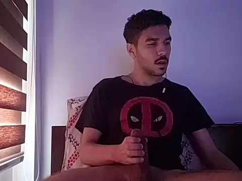 Snapshot of _s33bas chatting on April 2026 03:42:02 PM s33bas online show from April 2026 03:42:02 PM