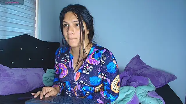 alys love online show from February 2026 07:01:02 PM