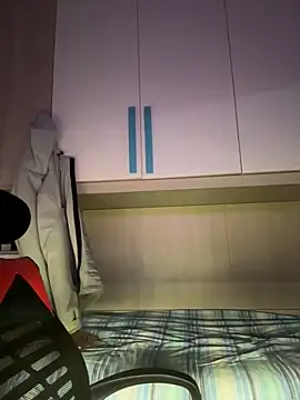 Snapshot of no-name15 chatting on March 2026 04:57:01 PM no-name15 online show from March 2026 04:57:01 PM