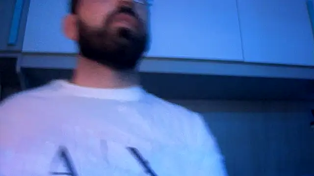 Snapshot of no-name15 chatting on April 2026 05:55:01 PM no-name15 online show from April 2026 05:55:01 PM