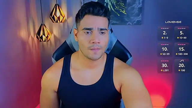 AndresRodriguez1 online show from March 2026 01:00:01 PM