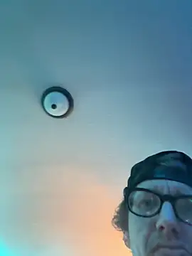 Snapshot of Daddybigdick123123 chatting on February 2026 06:12:01 AM Daddybigdick123123 online show from February 2026 06:12:01 AM