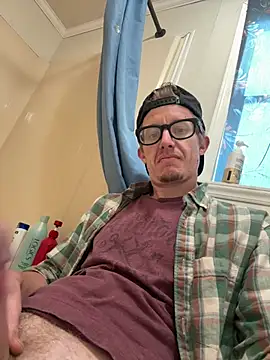 Snapshot of Daddybigdick123123 chatting on April 2026 11:20:01 AM Daddybigdick123123 online show from April 2026 11:20:01 AM