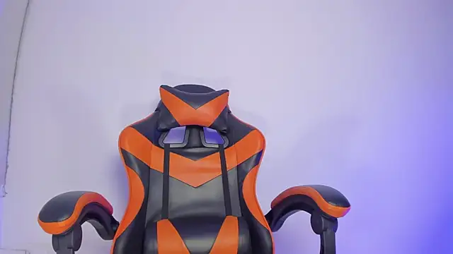 Senpai Lover  online show from March 2026 08:26:01 PM