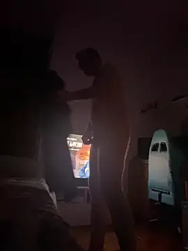 Snapshot of io1Elian chatting on April 2026 04:34:01 AM io1Elian online show from April 2026 04:34:01 AM