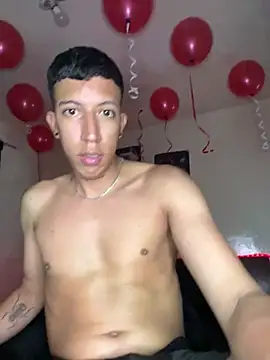 Snapshot of Sebastian_Villamarin chatting on February 2026 04:41:01 AM Sebastian Villamarin online show from February 2026 04:41:01 AM