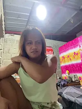 Queen-barbie online show from March 2026 02:01:01 PM