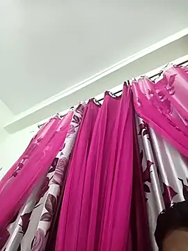 Snapshot of Rotna_begum chatting on February 2026 06:23:01 PM Rotna begum online show from February 2026 06:23:01 PM