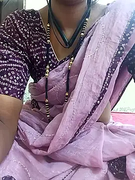 Snapshot of Royal_hotti0011 chatting on April 2026 05:27:02 AM Royal hotti0011 online show from April 2026 05:27:02 AM