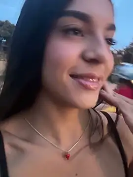 NaniBlossomX online show from April 2026 11:20:02 PM