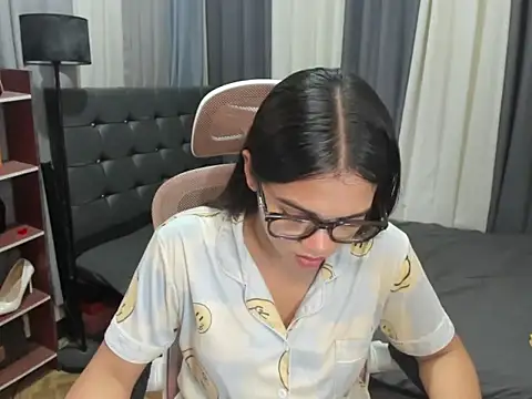 TinyCock Rein online show from February 2026 07:15:02 AM