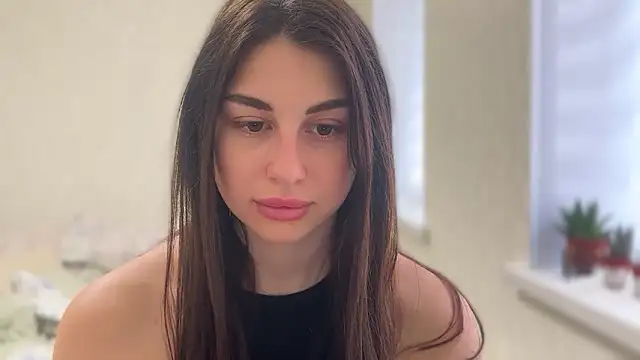 LiluMartiznir online show from March 2026 09:35:01 AM