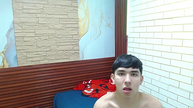 Snapshot of massimoferrera303av chatting on March 2026 09:32:02 PM massimoferrera303av online show from March 2026 09:32:02 PM