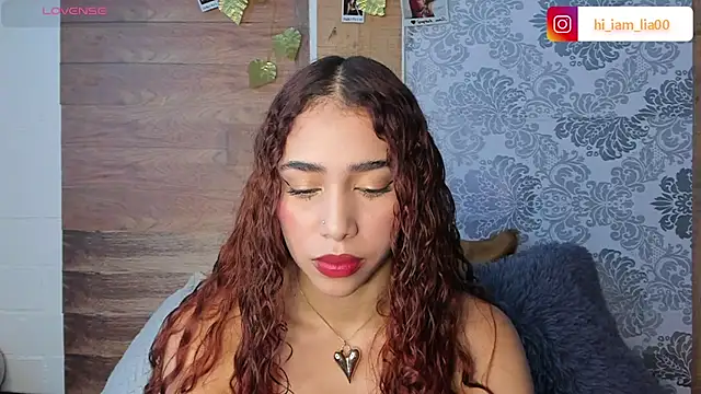 Snapshot of LiaHansson00 chatting on April 2026 04:26:02 PM LiaHansson00 online show from April 2026 04:26:02 PM