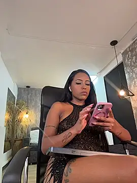 Alahia Betancurr online show from April 2026 02:36:02 PM