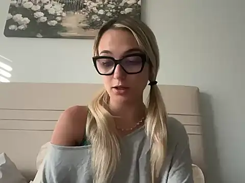 Snapshot of kelseyblu chatting on April 2026 10:57:02 PM kelseyblu online show from April 2026 10:57:02 PM