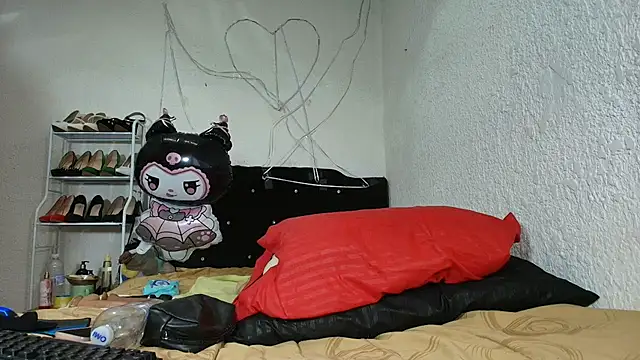 Snapshot of Isabelle_Sara chatting on March 2026 09:35:01 AM Isabelle Sara online show from March 2026 09:35:01 AM