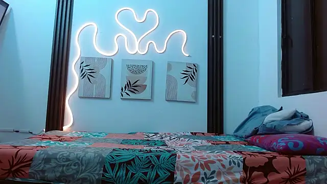 Miss Merrie online show from February 2026 09:19:02 AM