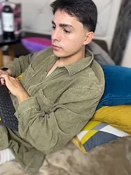 Samu Hott online show from February 2026 08:29:02 PM