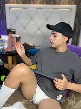 Samu Hott online show from February 2026 08:26:02 PM