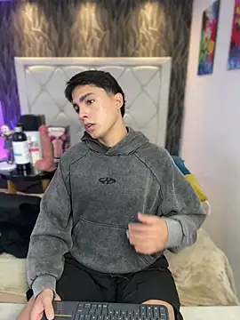 Samu Hott online show from February 2026 08:27:02 PM