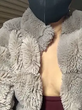 Luna Babyyy online show from February 2026 02:53:01 AM