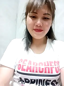 Snapshot of Anna_516 chatting on February 2026 01:07:02 PM Anna 516 online show from February 2026 01:07:02 PM