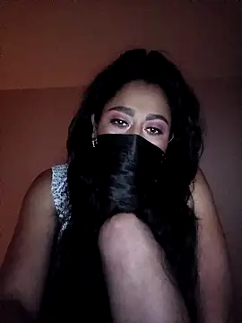 Snapshot of Milove86 chatting on March 2026 05:37:02 AM Milove86 online show from March 2026 05:37:02 AM