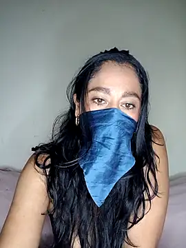 Snapshot of Milove86 chatting on April 2026 02:15:02 AM Milove86 online show from April 2026 02:15:02 AM