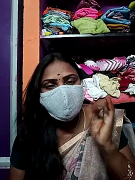 Tamil Hot Nisha online show from April 2026 05:05:02 PM