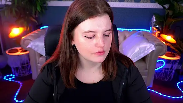 KristiFoxy online show from February 2026 01:33:02 PM