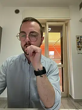 ItalianAlex online show from June 2026 02:33:01 PM