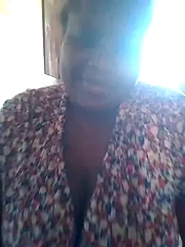 Snapshot of bonny1634 chatting on May 2026 09:43:01 PM bonny1634 online show from May 2026 09:43:01 PM