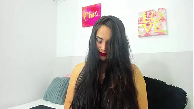 Gaby Taylor online show from April 2026 10:15:02 PM