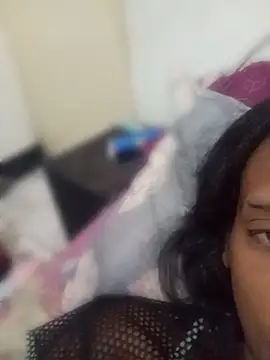 Snapshot of loveofpetitegirls34 chatting on April 2026 07:34:01 AM loveofpetitegirls34 online show from April 2026 07:34:01 AM