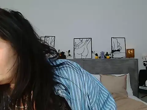 Snapshot of Jasmin0e chatting on February 2026 11:29:01 AM Jasmin0e online show from February 2026 11:29:01 AM