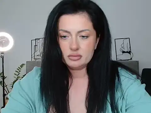 Snapshot of Jasmin0e chatting on April 2026 03:58:02 PM Jasmin0e online show from April 2026 03:58:02 PM