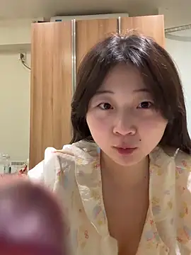 Snapshot of LXR77887 chatting on March 2026 12:16:01 AM LXR77887 online show from March 2026 12:16:01 AM