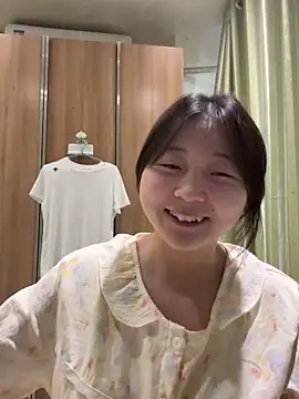 Snapshot of LXR77887 chatting on March 2026 03:23:01 AM LXR77887 online show from March 2026 03:23:01 AM