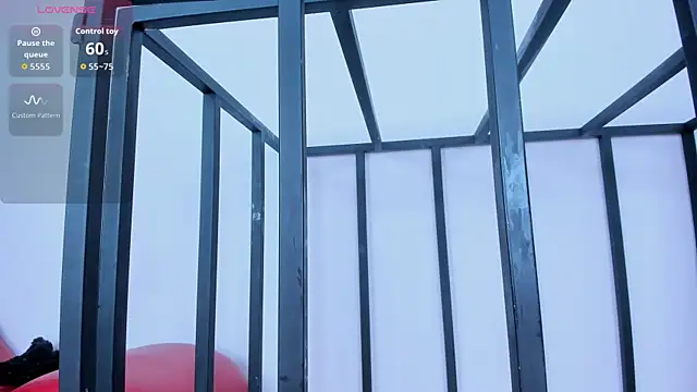 Snapshot of NikkiKros chatting on March 2026 08:26:33 AM NikkiKros online show from March 2026 08:26:33 AM