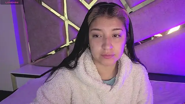 Snapshot of Dahiana_Dmour_ chatting on March 2026 12:21:02 PM Dahiana Dmour online show from March 2026 12:21:02 PM