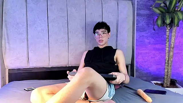 Elbombondelcircuit online show from February 2026 07:57:02 PM