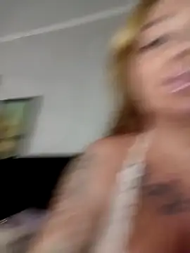 MiaMooly online show from March 2026 03:37:02 PM