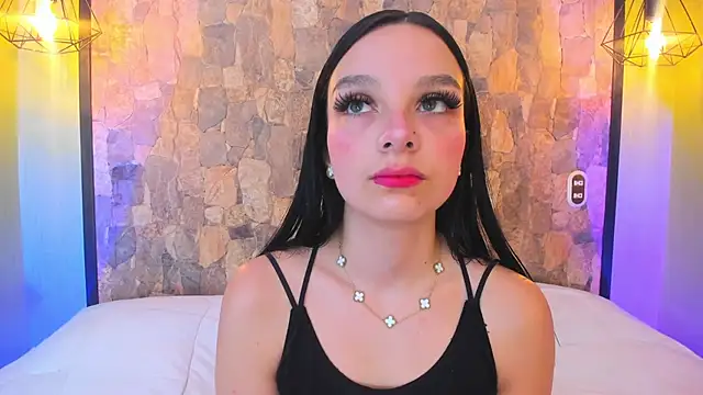 Elizabeth Ferrer online show from February 2026 07:10:01 PM