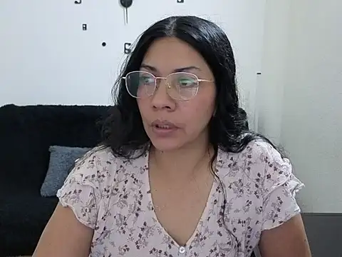 johana collins online show from March 2026 02:11:02 PM