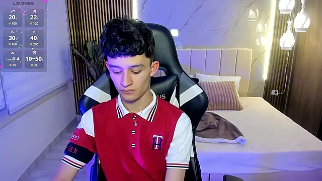 Patrick Howland  online show from February 2026 03:24:01 AM