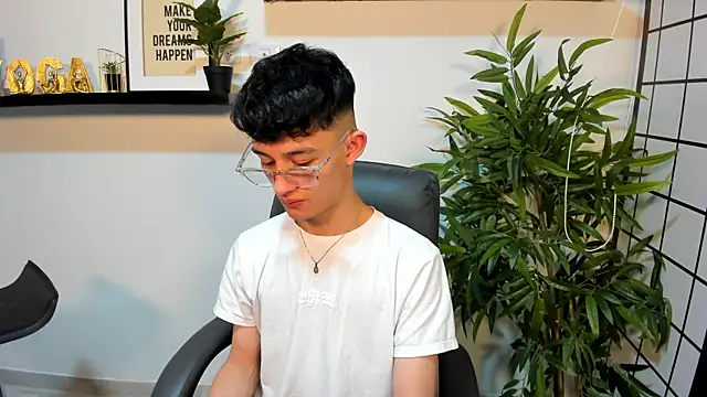 Patrick Howland  online show from March 2026 03:34:01 AM